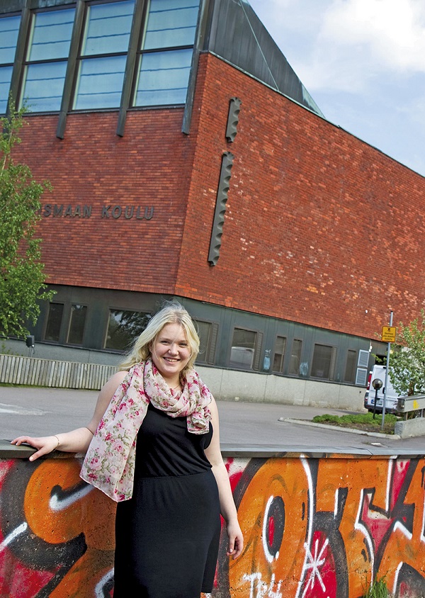 Noora Päivinen muutti kotoa erikoislukioon toiselle paikkakunnalle. Eniten Noora on nauttinut vapaudentunteesta.