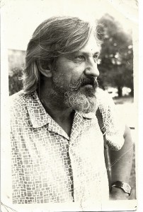 Isoisä Anatoli Žerebtsov oli arvostettu toimittaja ja elokuvien tekijä.