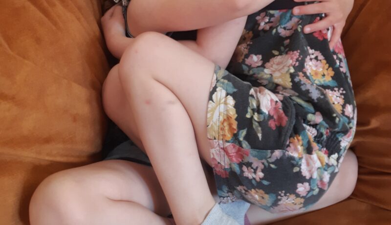 Hei, sinä puistossa ärjyvä uupunut äiti: olen ollut sinä (1/2)